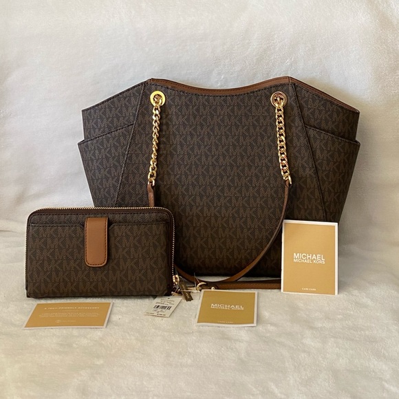 NWT Michael Kors Shoulder Tote & Phone Wallet Set - Picture 3 of 17